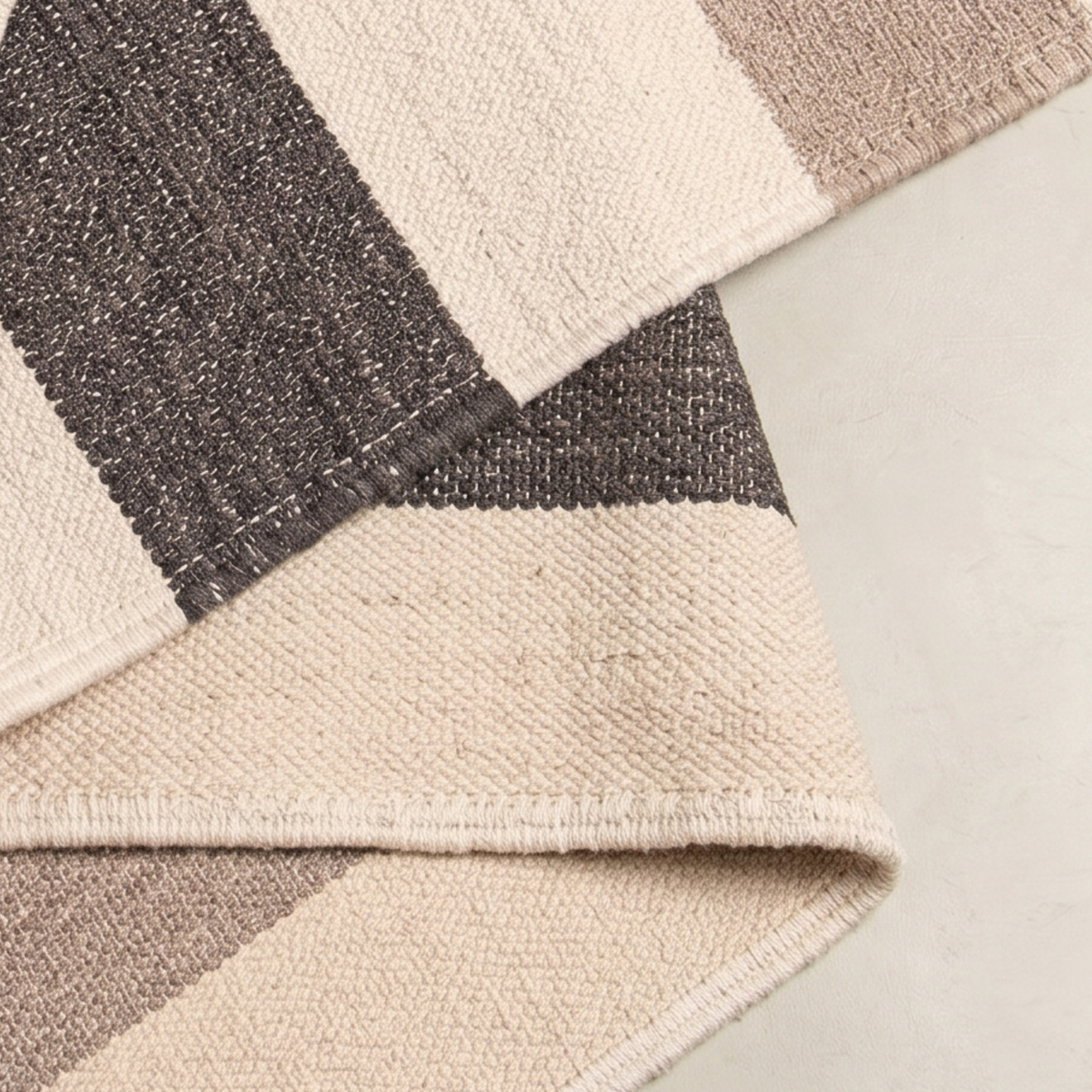La texture et les finitions de Pilier