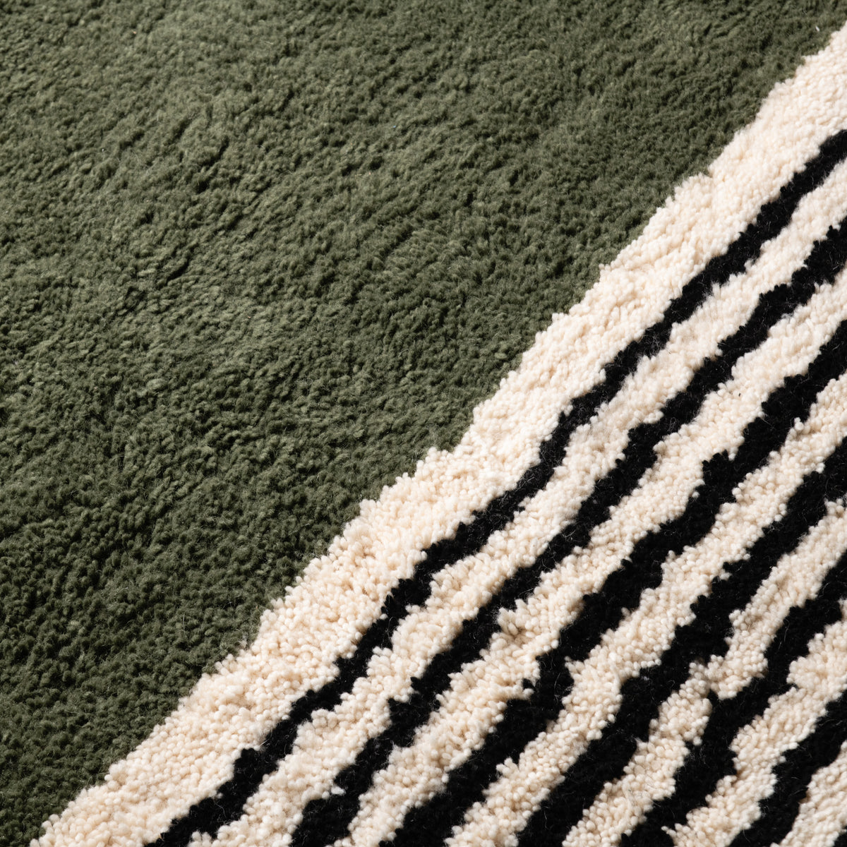 Dans un salon · ambiance indicative