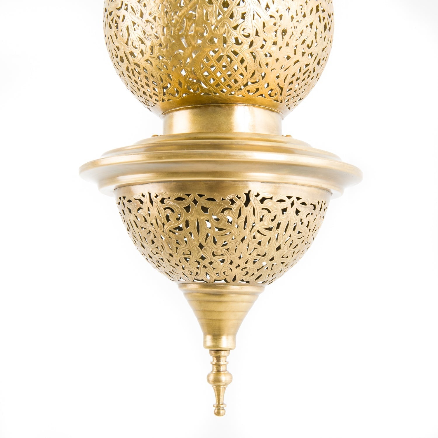 Lustre Marocain suspendu